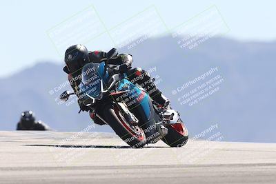 media/Oct-13-2025-Moto Forza (Mon) [[a66d839500]]/2-A Group/Session 4 (Turn 9)/